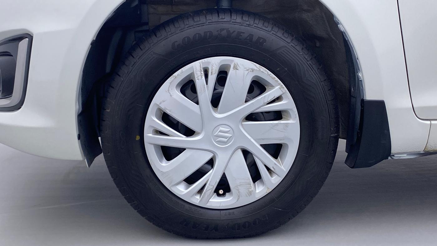 2017 Maruti Swift VXI D, Petrol, Manual, 47,182 km, Left Front Wheel