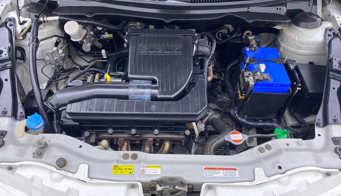 2017 Maruti Swift VXI D, Petrol, Manual, 47,182 km, Open Bonet