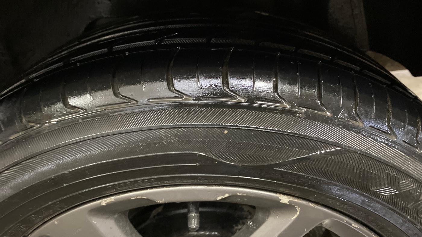 2018 Ford FREESTYLE TITANIUM PLUS 1.2 PETROL, Petrol, Manual, 63,488 km, Left Rear Tyre Tread
