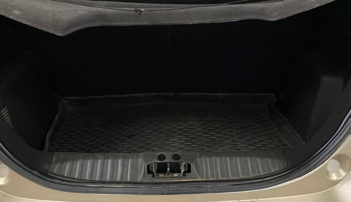 2018 Ford FREESTYLE TITANIUM PLUS 1.2 PETROL, Petrol, Manual, 63,488 km, Boot Inside