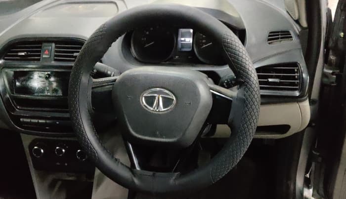 2018 Tata Tiago XM PETROL, Petrol, Manual, 70,355 km, Adaptive Cruise Control