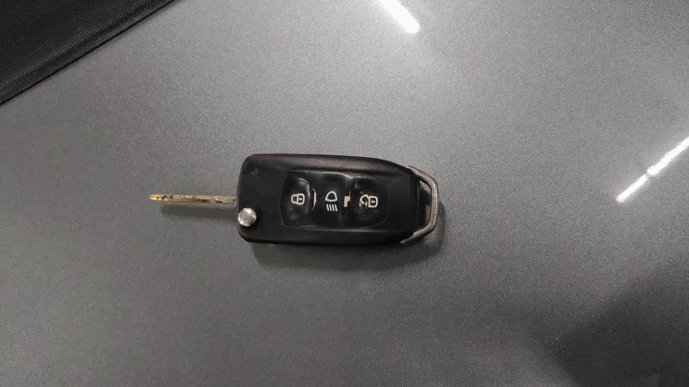 2018 Tata Tiago XM PETROL, Petrol, Manual, 70,355 km, Key Close Up