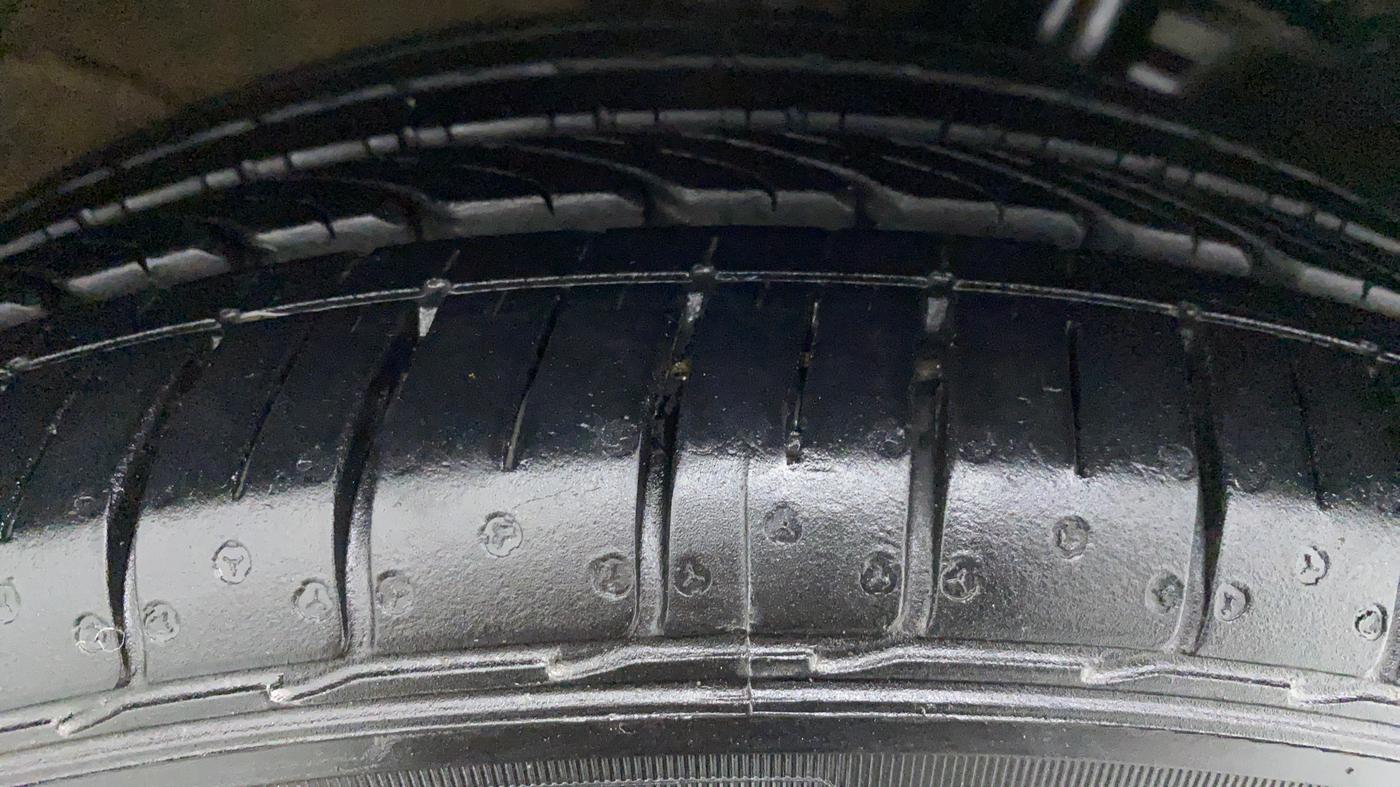 2021 Skoda Rapid STYLE 1.0 AT, Petrol, Automatic, 7,572 km, Left Front Tyre Tread