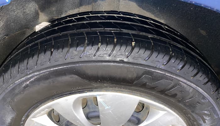 2018 Maruti Baleno DELTA PETROL 1.2, Petrol, Manual, 65,280 km, Right Rear Tyre Tread