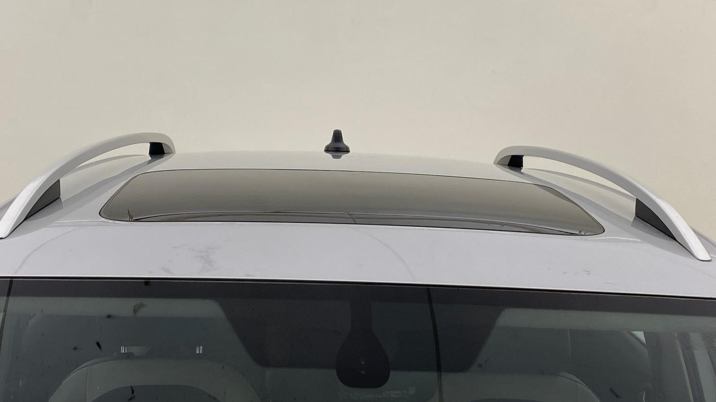 2022 Volkswagen TAIGUN TOPLINE 1.0 TSI AT, Petrol, Automatic, 43,324 km, Moonroof/ Sunroof