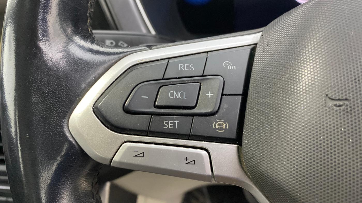 2022 Volkswagen TAIGUN TOPLINE 1.0 TSI AT, Petrol, Automatic, 43,324 km, Adaptive Cruise Control