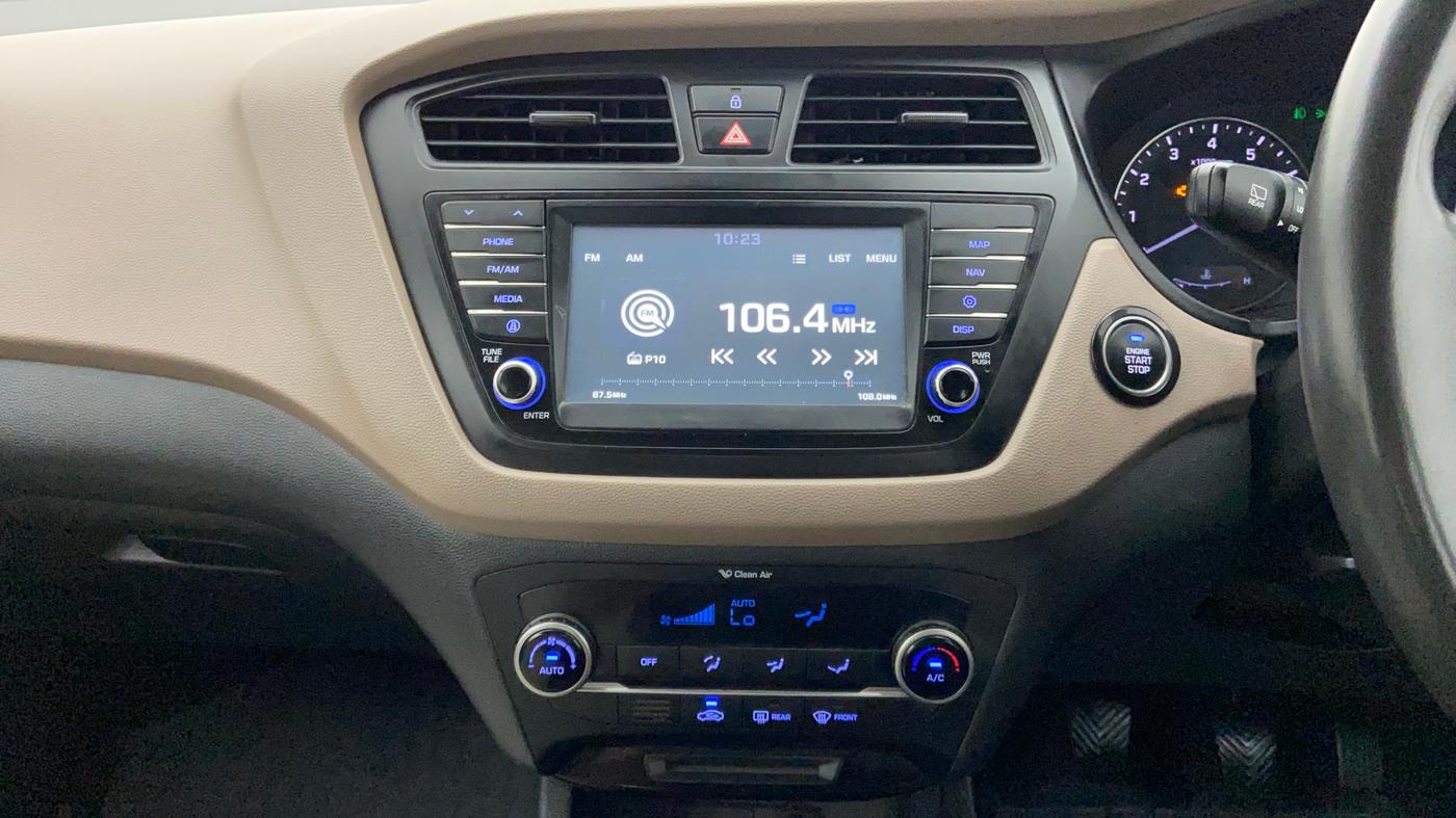 2016 Hyundai Elite i20 ASTA 1.2 (O), Petrol, Manual, 61,157 km, Air Conditioner
