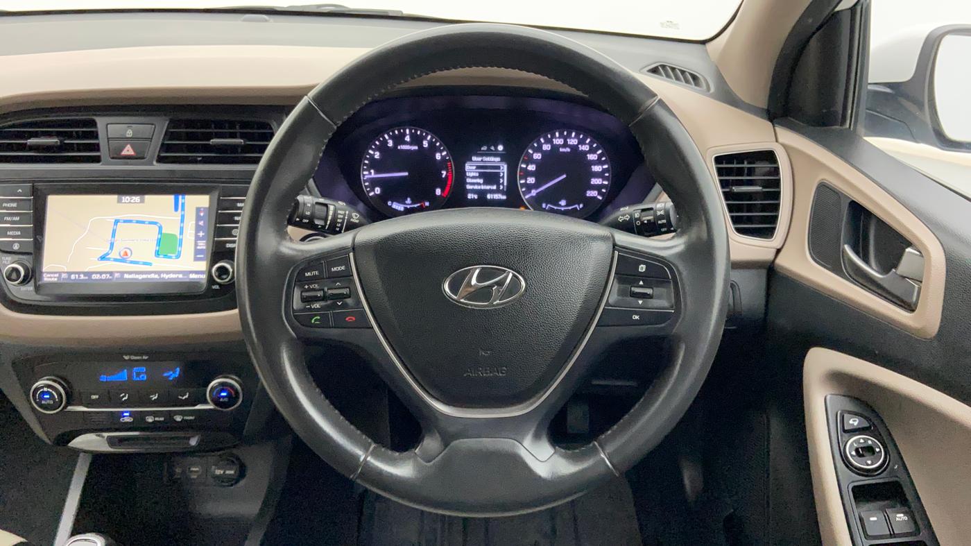 2016 Hyundai Elite i20 ASTA 1.2 (O), Petrol, Manual, 61,157 km, Steering Wheel Close Up