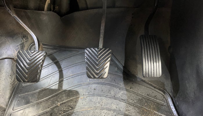 2018 Hyundai Creta E PLUS 1.6 PETROL, Petrol, Manual, 1,43,132 km, Pedals