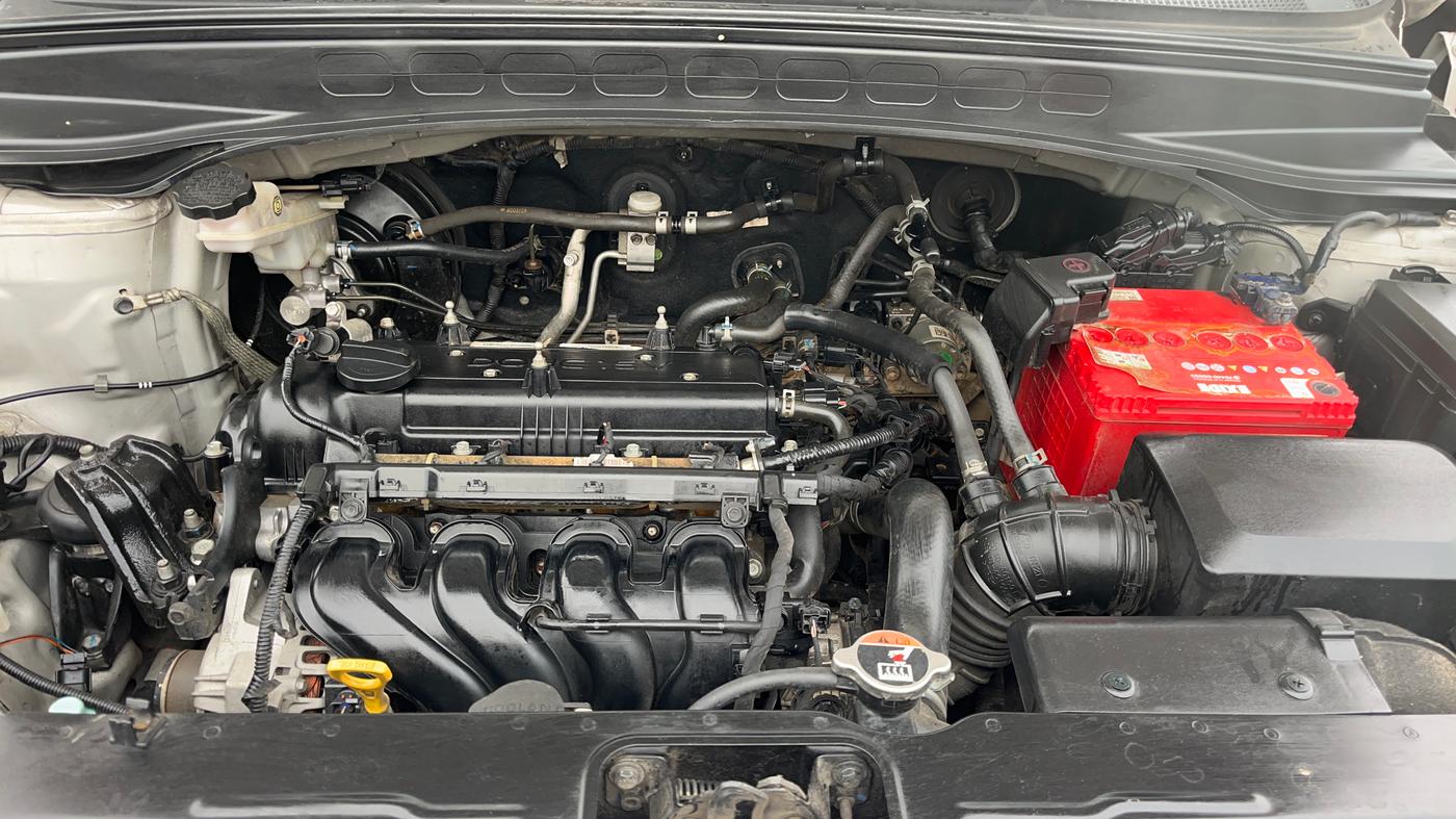 2018 Hyundai Creta E PLUS 1.6 PETROL, Petrol, Manual, 1,43,132 km, Engine View