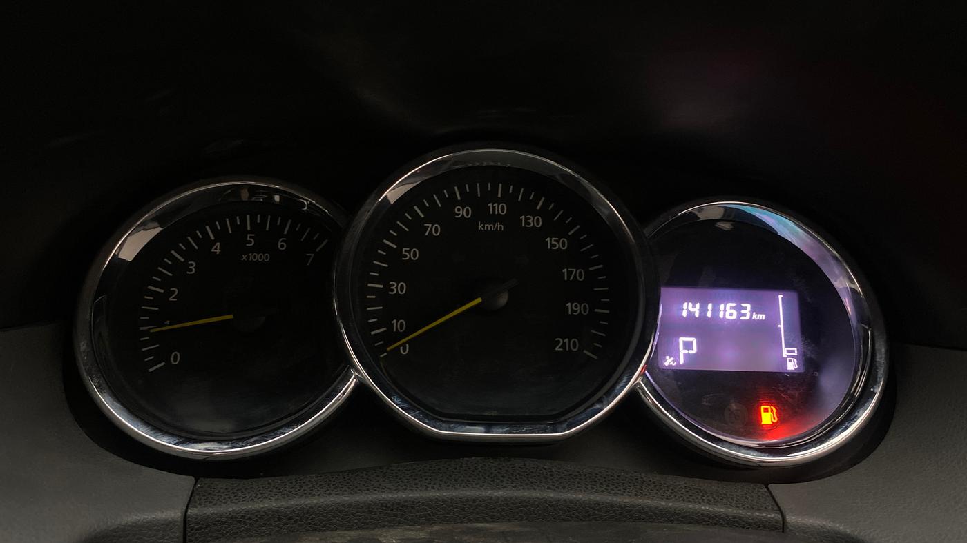 2018 Renault Duster RXS CVT, Petrol, Automatic, 1,41,126 km, Odometer Image