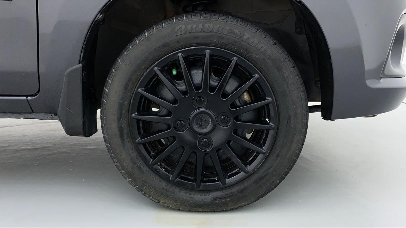 2018 Maruti Alto K10 VXI P, Petrol, Manual, 30,462 km, Right Front Wheel