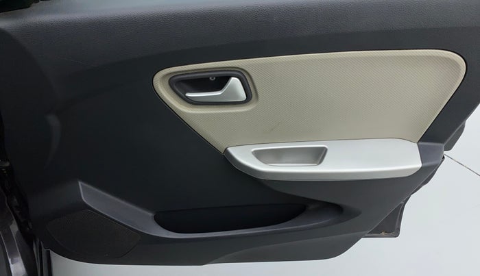 2018 Maruti Alto K10 VXI P, Petrol, Manual, 30,462 km, Driver Side Door Panels Control