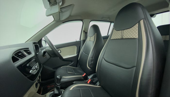 2018 Maruti Alto K10 VXI P, Petrol, Manual, 30,462 km, Right Side Front Door Cabin
