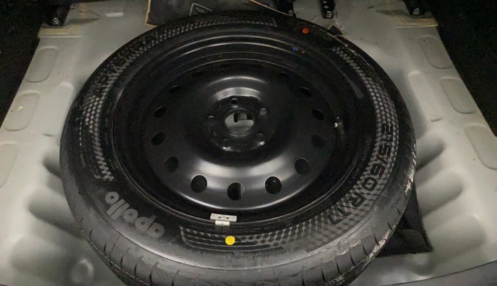 2022 Maruti Grand Vitara ALPHA SMART HYBRID AT, Petrol, Automatic, 17,513 km, Spare Tyre