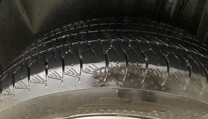 2022 Maruti Grand Vitara ALPHA SMART HYBRID AT, Petrol, Automatic, 17,513 km, Left Rear Tyre Tread