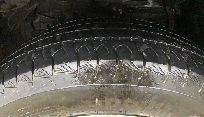 2022 Maruti Grand Vitara ALPHA SMART HYBRID AT, Petrol, Automatic, 17,513 km, Left Front Tyre Tread