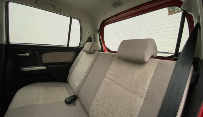 2016 Maruti Wagon R 1.0 VXI AMT, Petrol, Automatic, 26,315 km, Right Side Rear Door Cabin