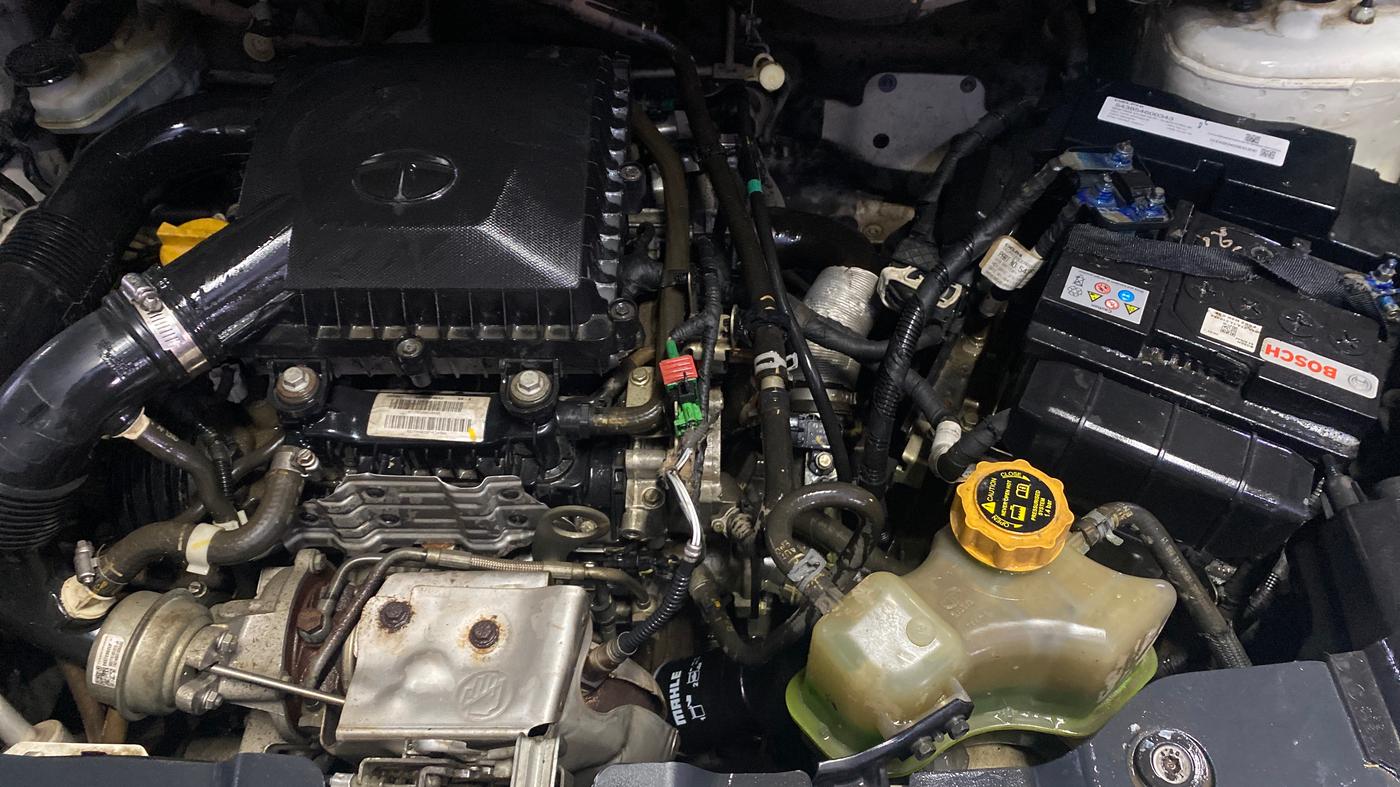 2019 Tata NEXON XM PETROL, Petrol, Manual, 45,338 km, Engine View - Left