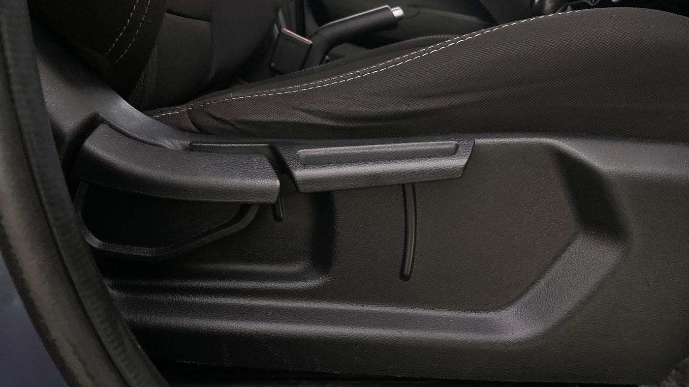 2019 Hyundai VENUE SX PLUS 1.0 TURBO DCT, Petrol, Automatic, 49,293 km, Driver Side Adjustment Panel
