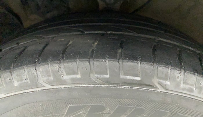 2016 Hyundai Creta SX PLUS AT 1.6 PETROL, Petrol, Automatic, 84,766 km, Left Front Tyre Tread