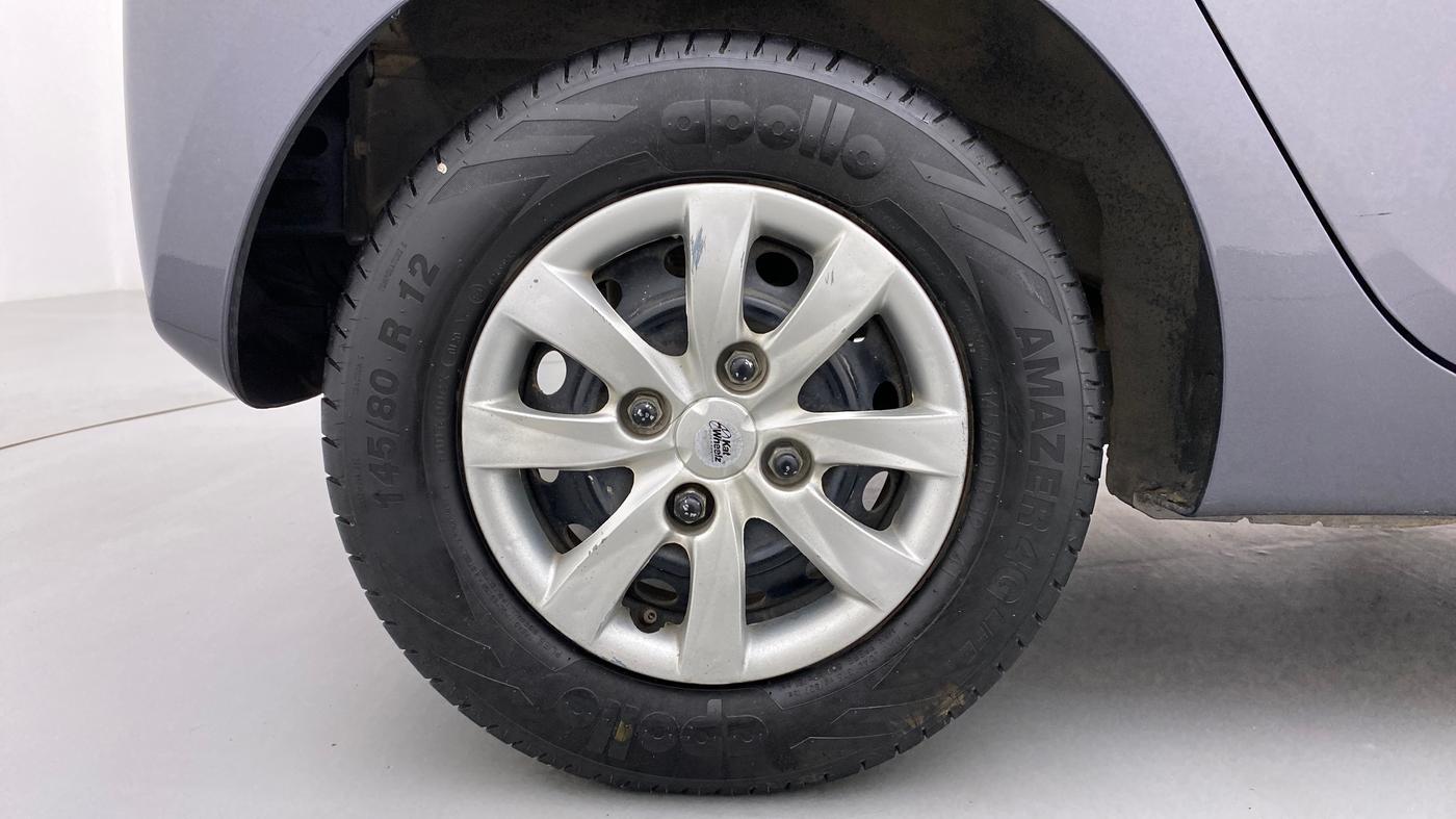2014 Hyundai Eon ERA PLUS, Petrol, Manual, 49,350 km, Right Rear Wheel