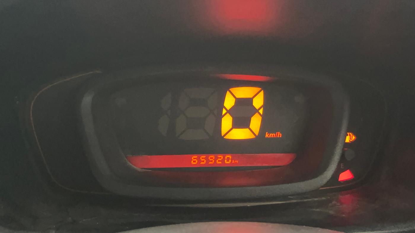 2016 Renault Kwid RXT 0.8, Petrol, Manual, 65,854 km, Odometer Image