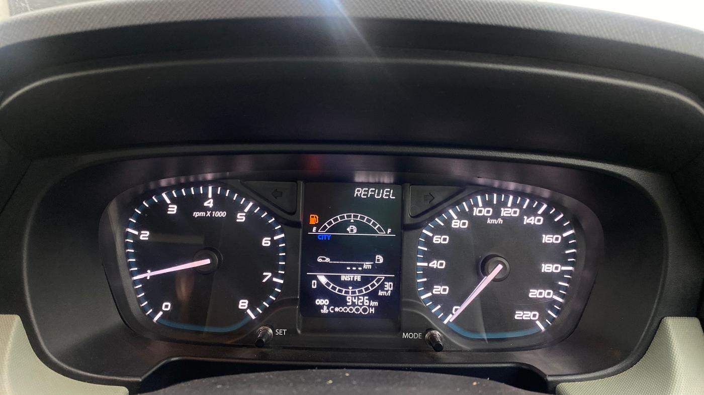 2022 Tata PUNCH ADVENTURE MT, Petrol, Manual, 9,426 km, Odometer Image
