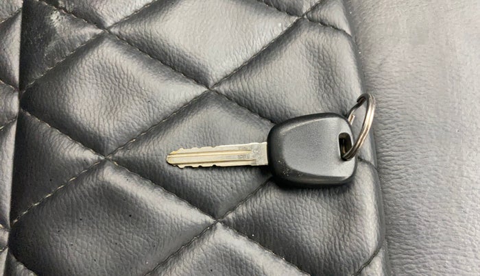 2014 Maruti Alto 800 LXI, Petrol, Manual, 53,420 km, Key Close Up