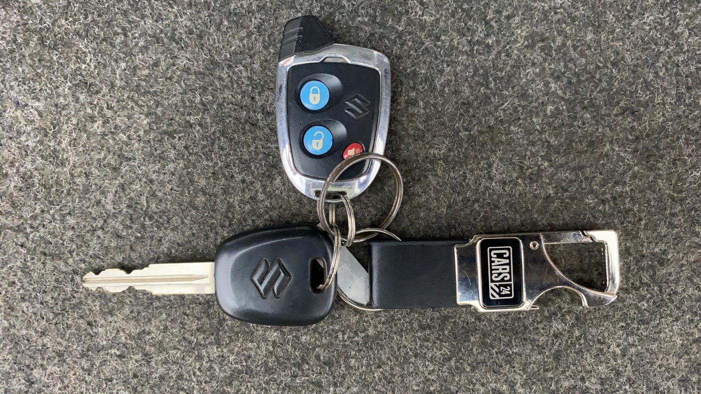 2014 Maruti Alto K10 VXI P, Petrol, Manual, 80,714 km, Key Close-up