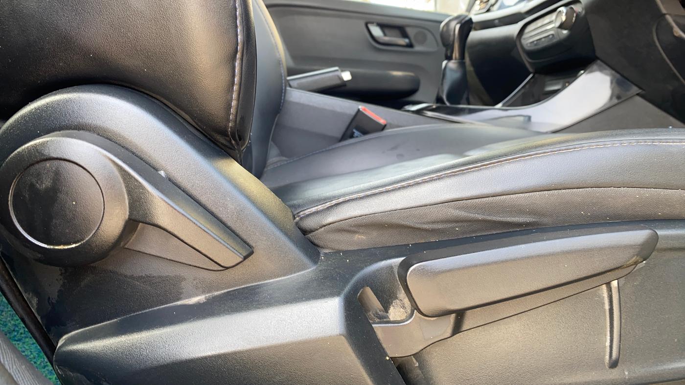 2021 Tata ALTROZ XZ PLUS PETROL DARK EDITION, Petrol, Manual, 40,079 km, Driver Side Adjustment Panel