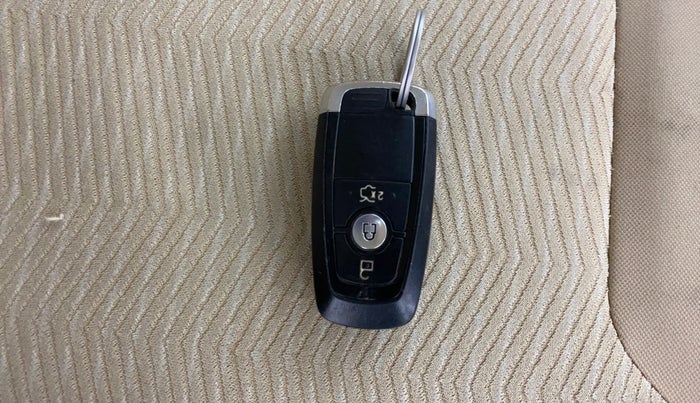 2019 Ford Figo Aspire TITANIUM PLUS 1.2 PETROL, Petrol, Manual, 41,798 km, Key Close Up