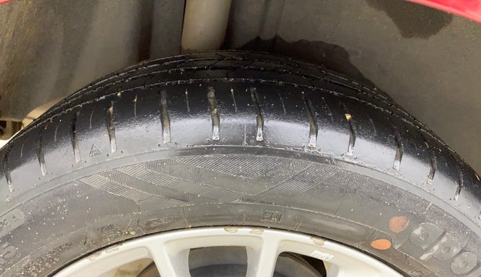 2019 Ford Figo Aspire TITANIUM PLUS 1.2 PETROL, Petrol, Manual, 41,798 km, Right Rear Tyre Tread