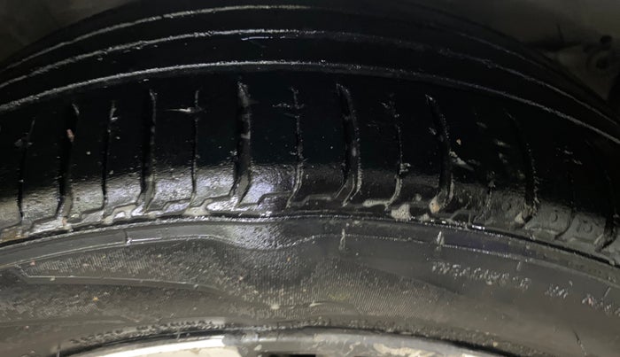 2019 Honda City 1.5L I-DTEC VX, Diesel, Manual, 1,49,966 km, Right Front Tyre Tread