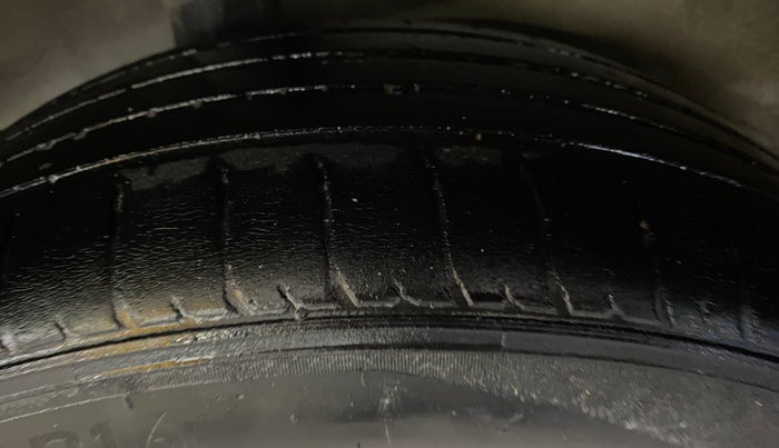 2019 Honda City 1.5L I-DTEC VX, Diesel, Manual, 1,49,966 km, Right Rear Tyre Tread