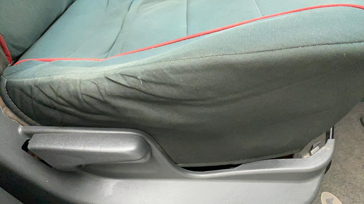2010 Maruti Ritz VXI, Petrol, Manual, 95,346 km, Driver Side Adjustment Panel