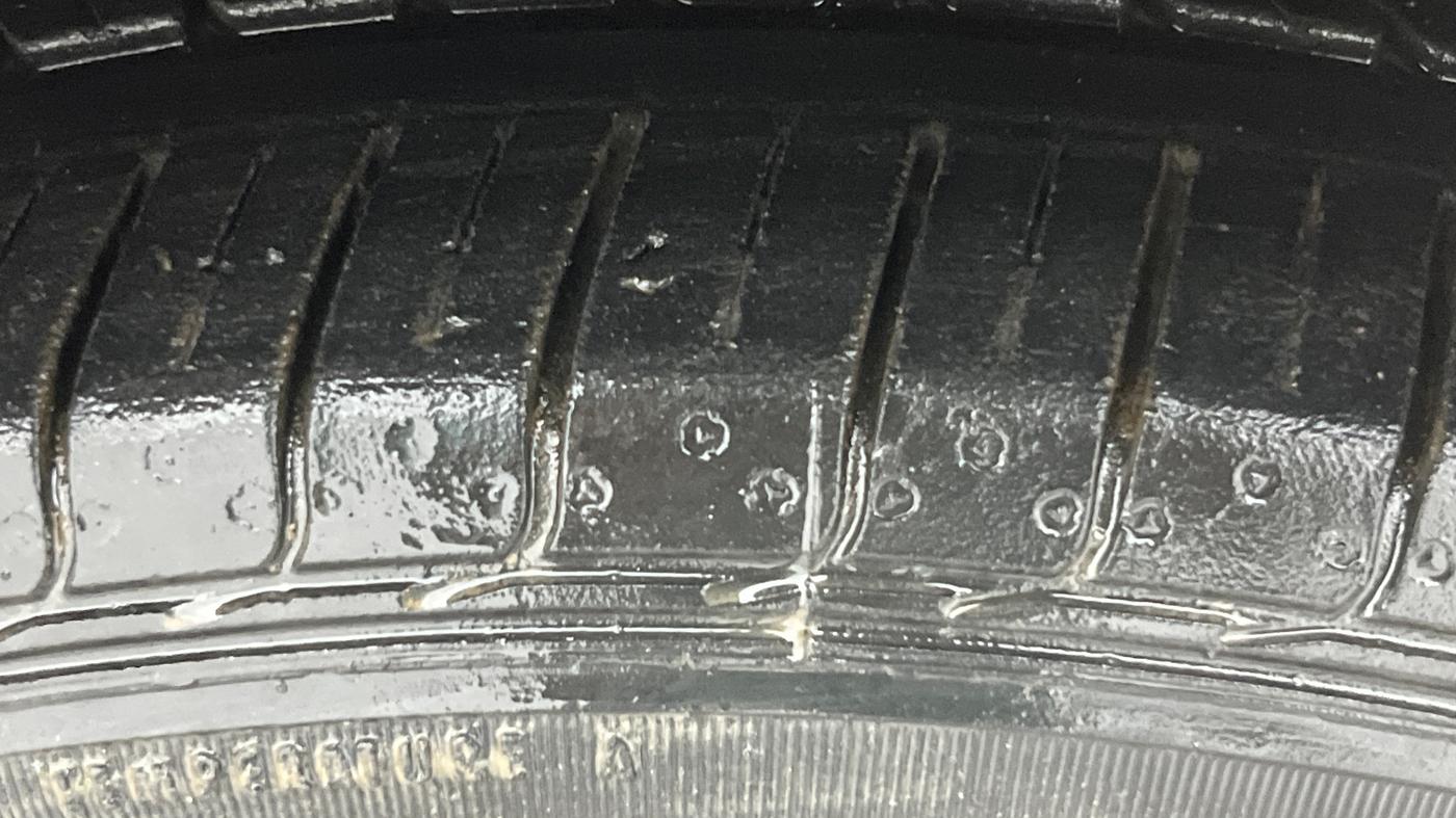 2021 Ford FREESTYLE TITANIUM PLUS 1.2 PETROL, Petrol, Manual, 34,527 km, Right Front Tyre Tread