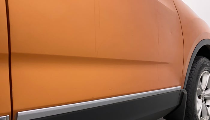 2019 Tata Harrier XZ 2.0L, Diesel, Manual, 61,269 km, Driver-side door - Minor scratches