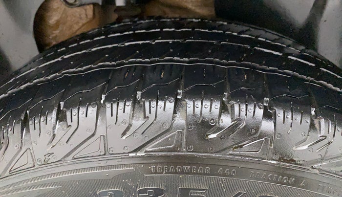 2019 Tata Harrier XZ 2.0L, Diesel, Manual, 61,269 km, Left Rear Tyre Tread