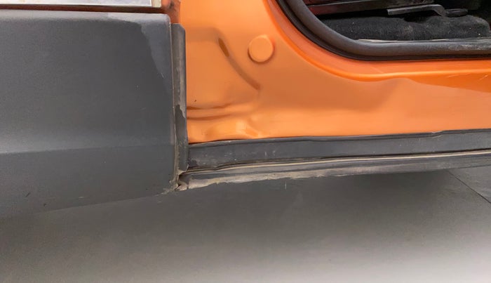 2019 Tata Harrier XZ 2.0L, Diesel, Manual, 61,269 km, Right running board - Slightly dented