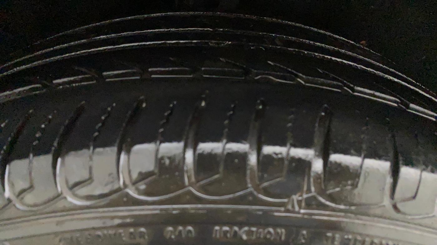 2018 Ford Ecosport TITANIUM + 1.5L PETROL AT, Petrol, Automatic, 39,703 km, Right Rear Tyre Tread