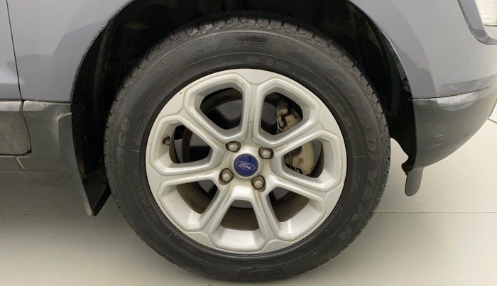 2018 Ford Ecosport TITANIUM + 1.5L PETROL AT, Petrol, Automatic, 39,703 km, Right Front Wheel