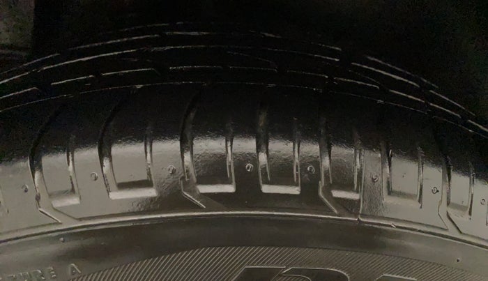 2018 Hyundai Creta SX AT 1.6 PETROL, Petrol, Automatic, 44,438 km, Right Front Tyre Tread
