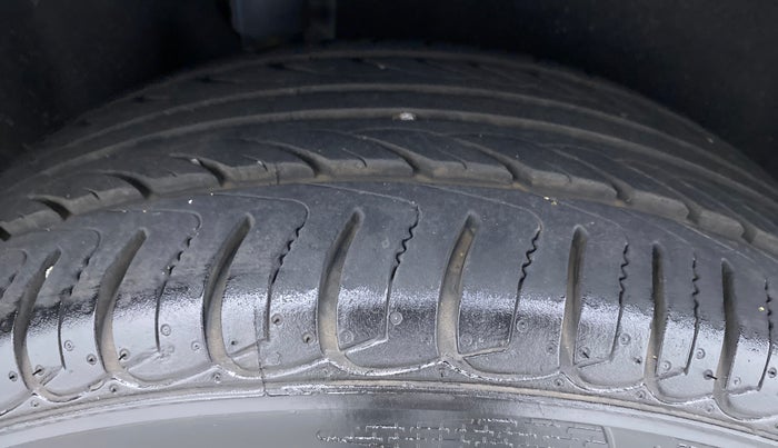 2018 Ford Ecosport 1.5 TITANIUM PLUS TI VCT AT, Petrol, Automatic, 44,010 km, Right Rear Tyre Tread