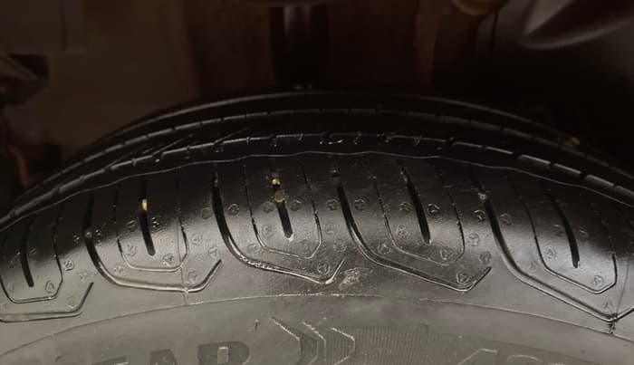 2017 Tata Tiago XZA PETROL, Petrol, Automatic, 52,249 km, Right Rear Tyre Tread