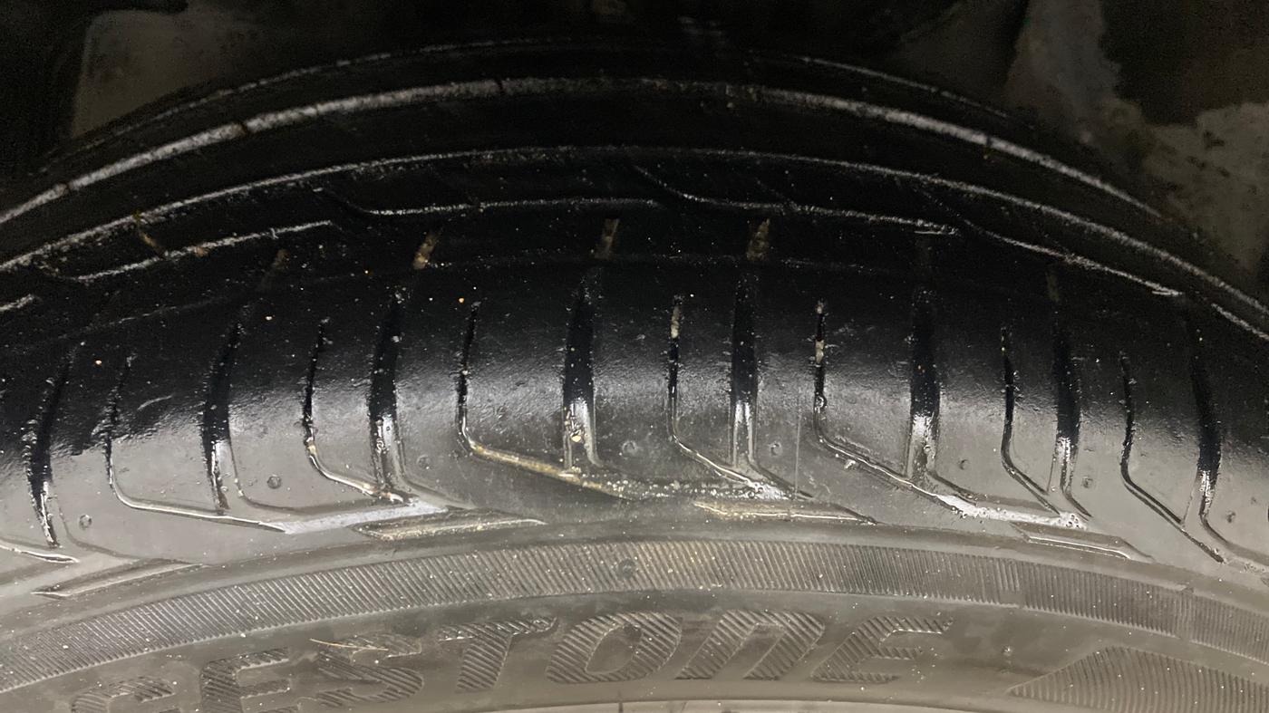 2022 Tata NEXON XM PETROL, Petrol, Manual, 31,075 km, Left Front Tyre Tread