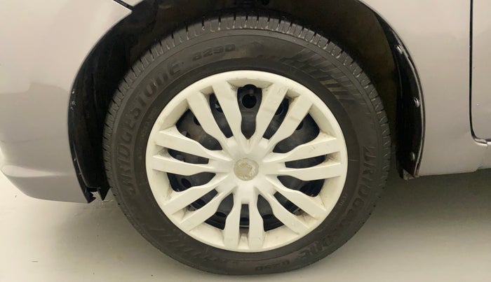 2017 Maruti Celerio VXI CNG, CNG, Manual, 74,159 km, Left Front Wheel