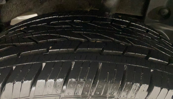 2017 Renault Duster 110 PS RXZ 4X2 AMT DIESEL, Diesel, Automatic, 55,527 km, Left Rear Tyre Tread