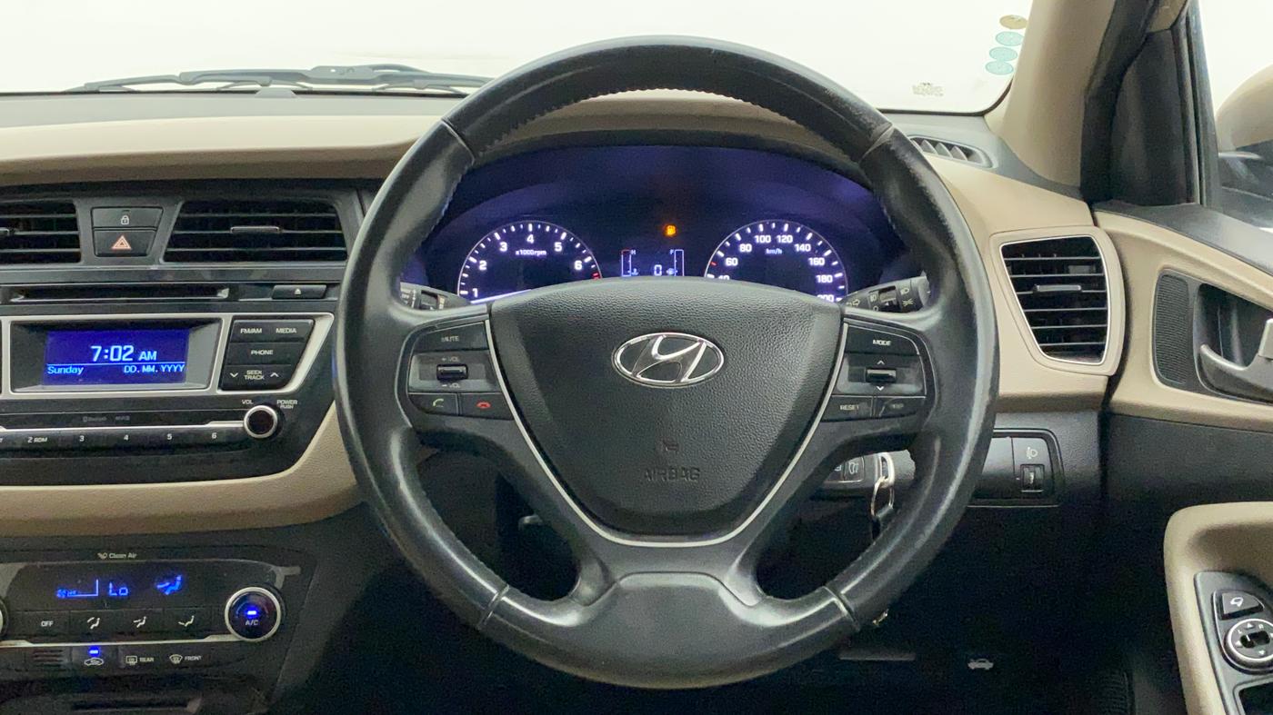 2015 Hyundai Elite i20 SPORTZ 1.2, Petrol, Manual, 23,994 km, Steering Wheel Close Up