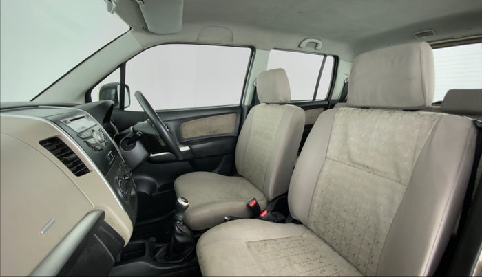 2013 Maruti Wagon R 1.0 VXI, Petrol, Manual, 87,376 km, Right Side Front Door Cabin